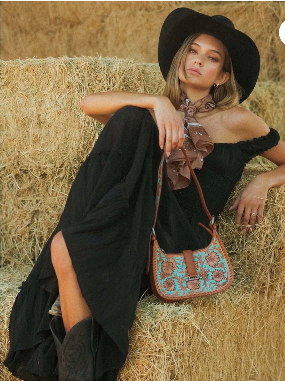 Myra Bag Turquoise and Brown Tooled Leather Shoulder Bag - Picture 3 of 3